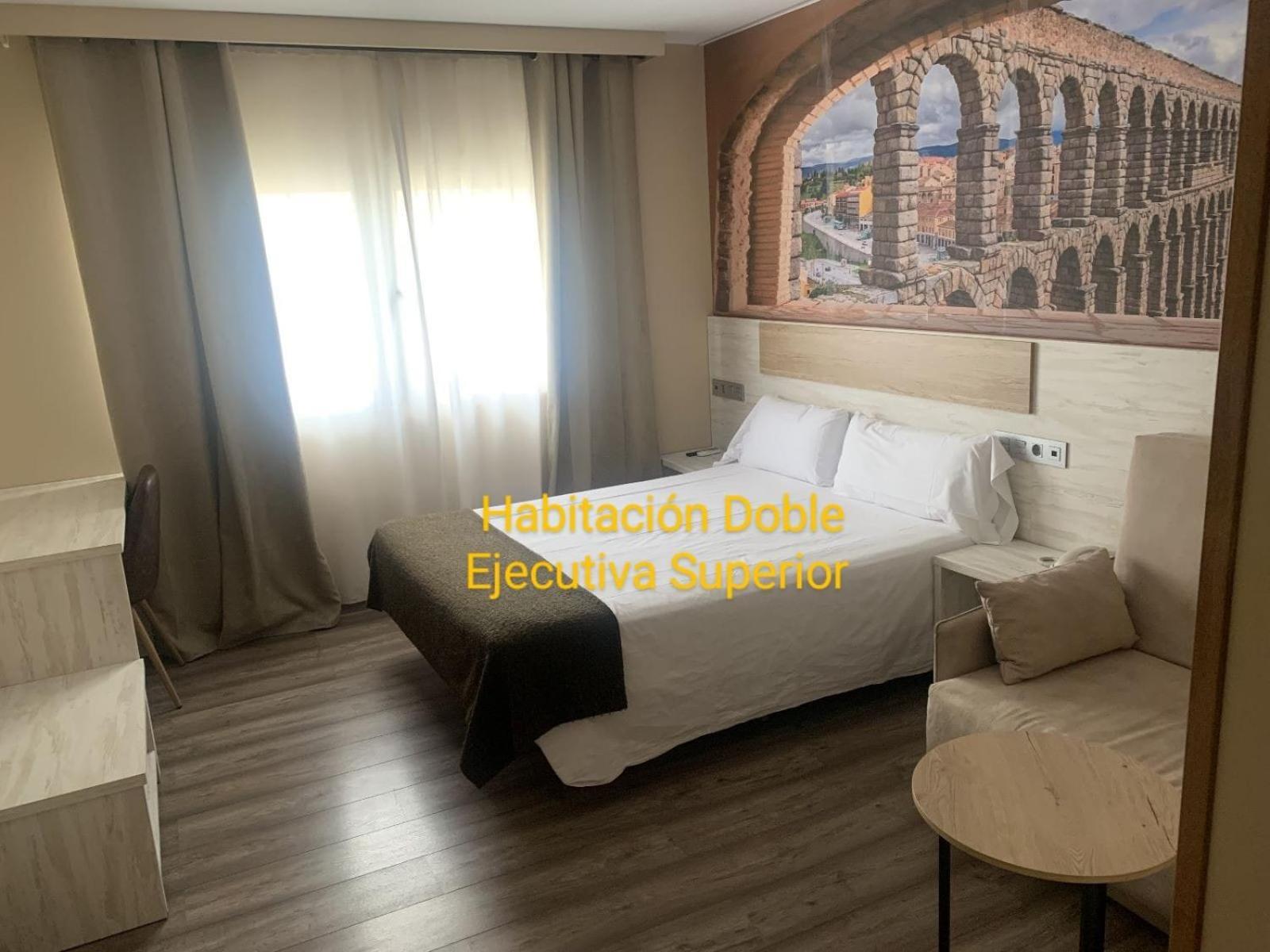 Hotel Venta Magullo La Lastrilla Dış mekan fotoğraf